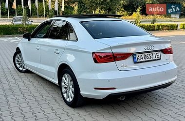 Седан Audi A3 2015 в Вінниці