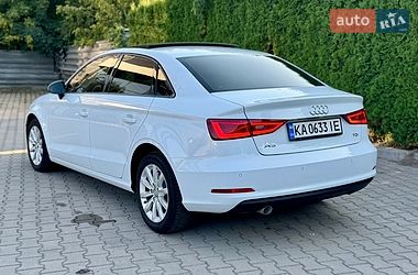 Седан Audi A3 2015 в Вінниці