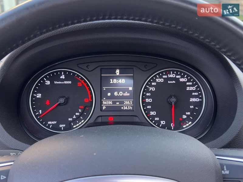 Седан Audi A3 2015 в Вінниці