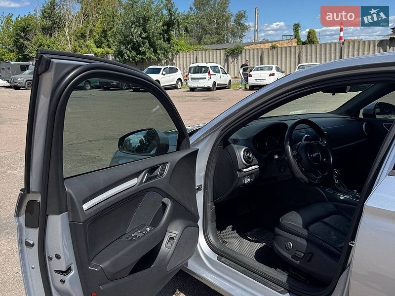 Седан Audi A3 2015 в Киеве