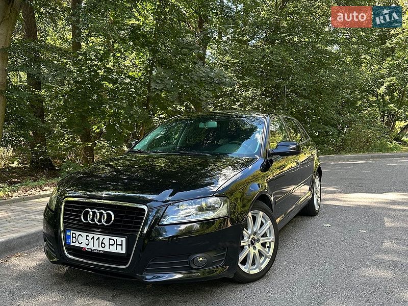 Хэтчбек Audi A3 2012 в Винниках