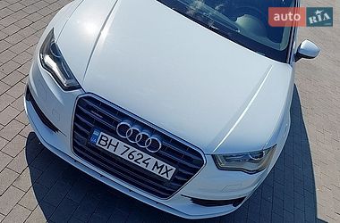 Седан Audi A3 2015 в Одессе