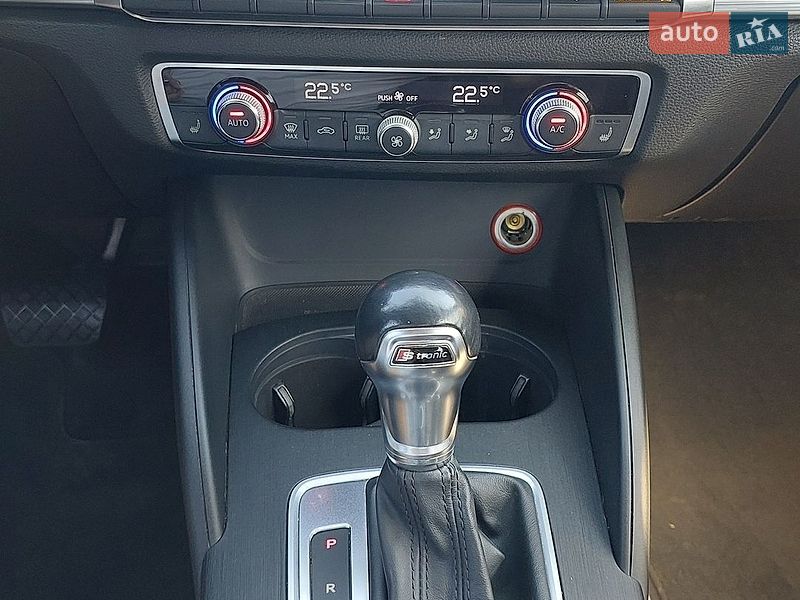 Седан Audi A3 2015 в Одессе