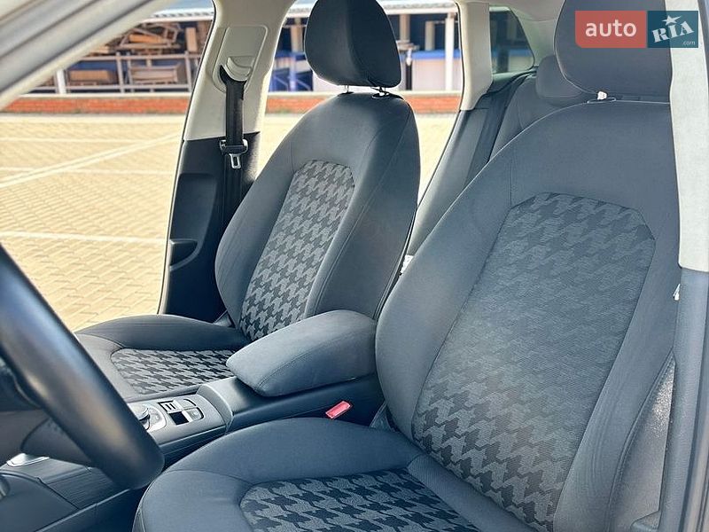 Хетчбек Audi A3 2014 в Ромнах фото 14 Хетчбек Audi A3 2014 в Ромнах