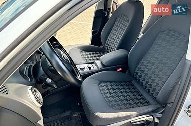 Хетчбек Audi A3 2014 в Ромнах фото 15 Хетчбек Audi A3 2014 в Ромнах
