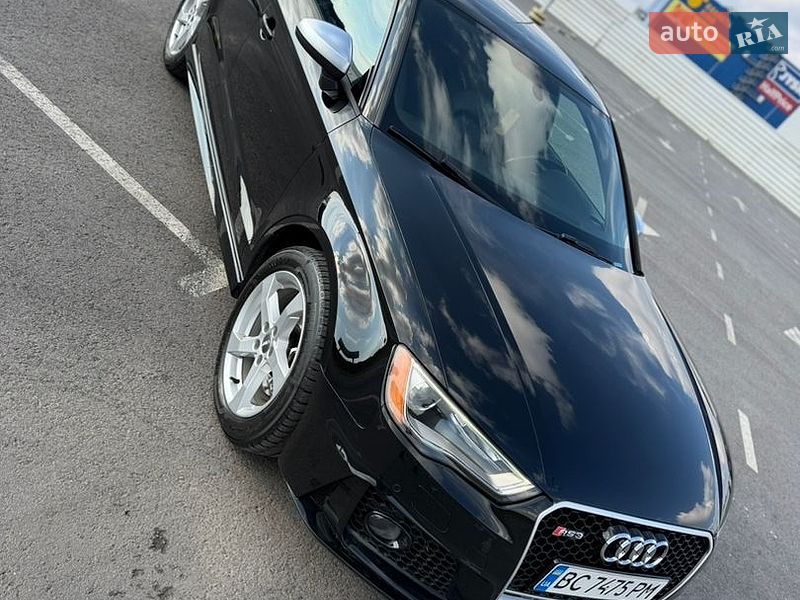 Седан Audi A3 2015 в Львові