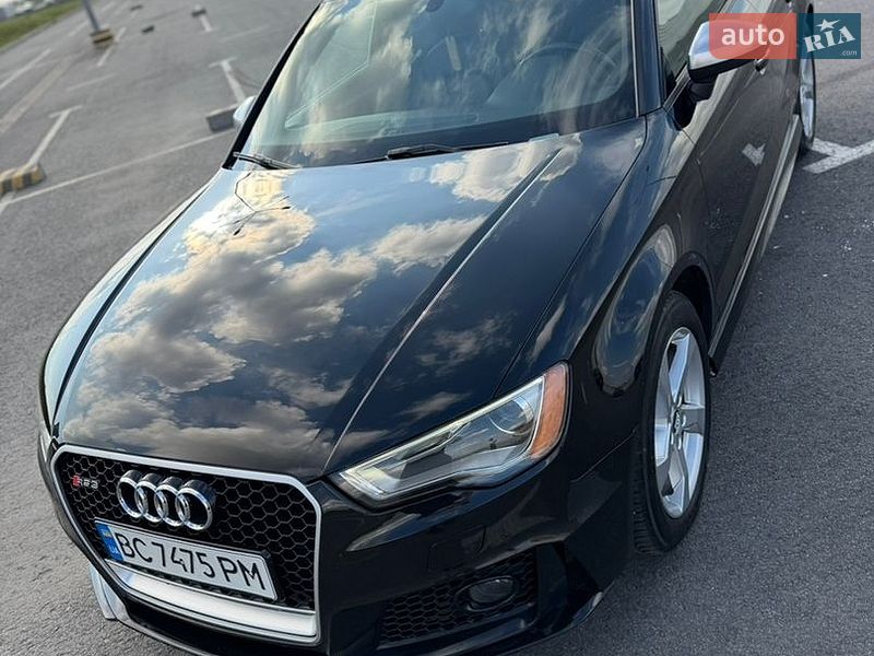 Седан Audi A3 2015 в Львові