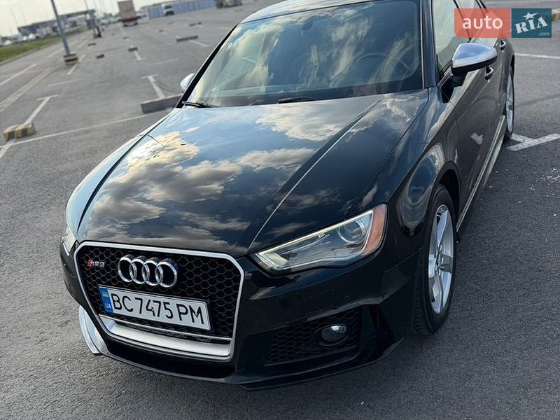Седан Audi A3 2015 в Львові