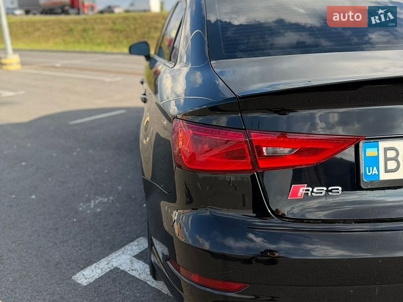 Седан Audi A3 2015 в Львові