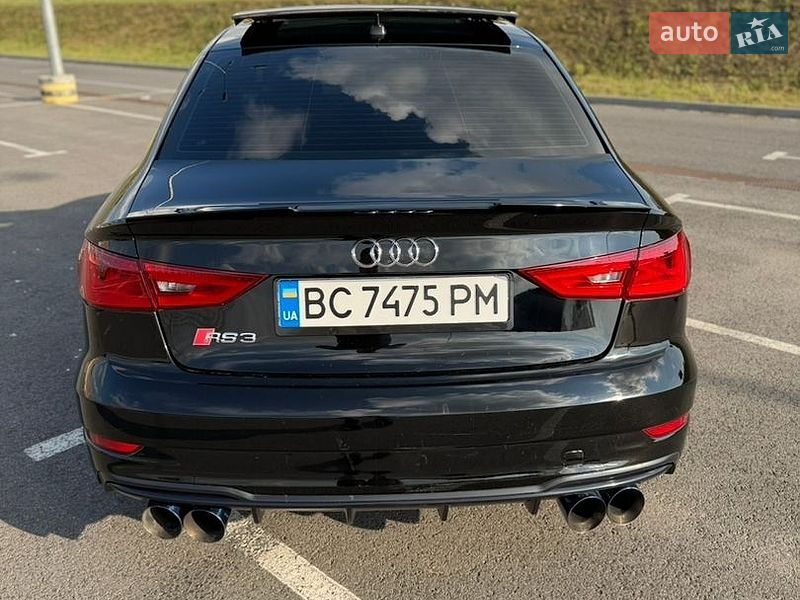 Седан Audi A3 2015 в Львове