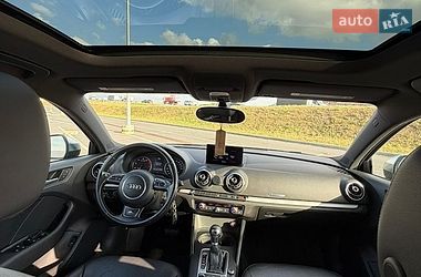 Седан Audi A3 2015 в Львові