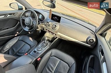 Седан Audi A3 2015 в Львове