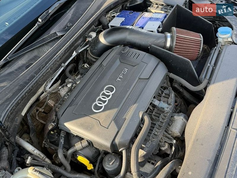 Седан Audi A3 2015 в Львові