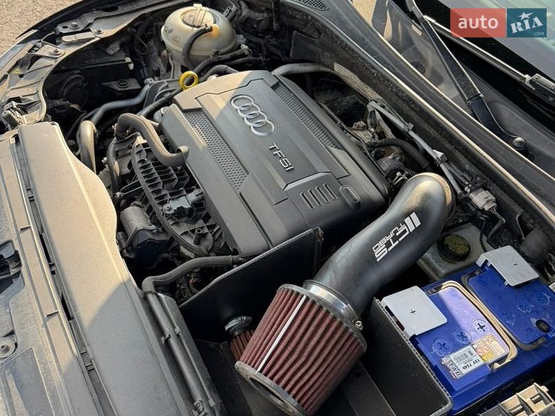 Седан Audi A3 2015 в Львові