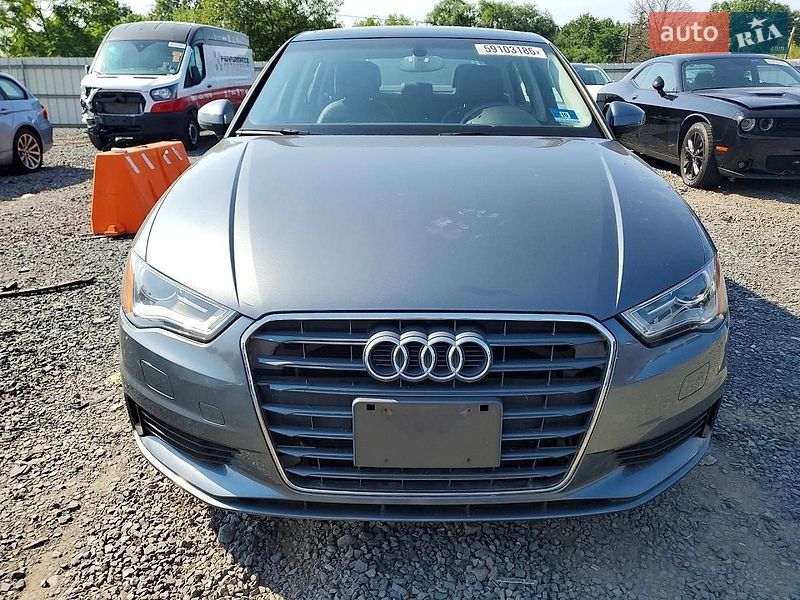 Седан Audi A3 2014 в Львове