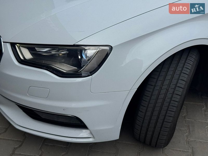 Седан Audi A3 2015 в Одессе