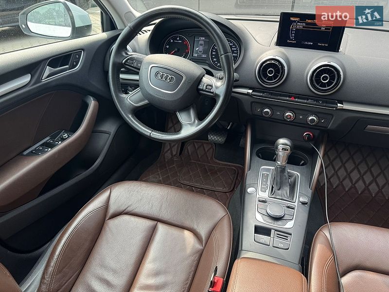 Седан Audi A3 2015 в Одессе