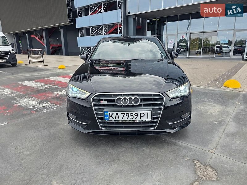 Хетчбек Audi A3 2015 в Києві