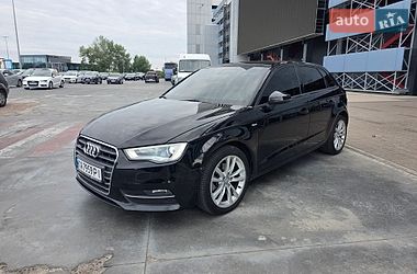 Хетчбек Audi A3 2015 в Києві