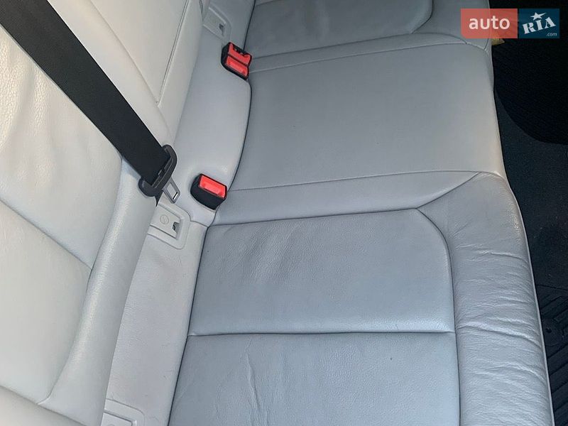 Седан Audi A3 2015 в Звягелі