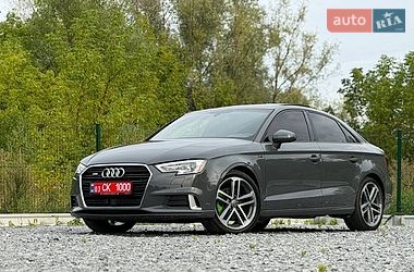 Седан Audi A3 2018 в Дрогобичі