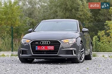 Седан Audi A3 2018 в Дрогобичі