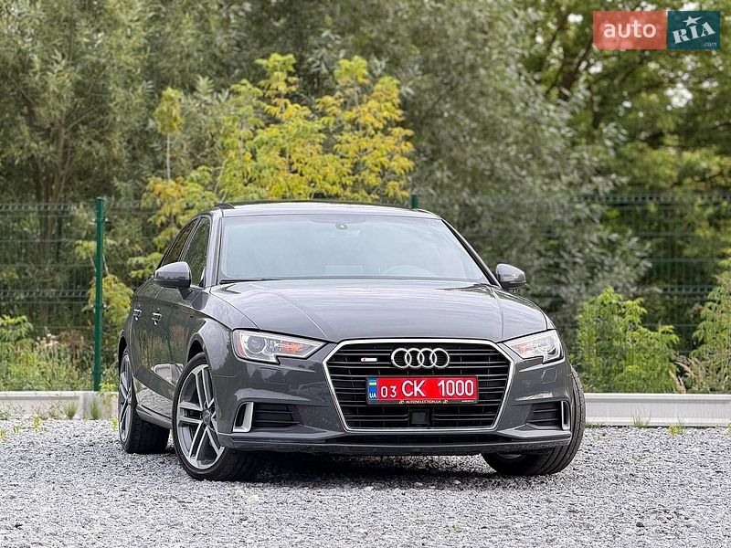 Седан Audi A3 2018 в Дрогобичі