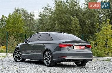 Седан Audi A3 2018 в Дрогобичі