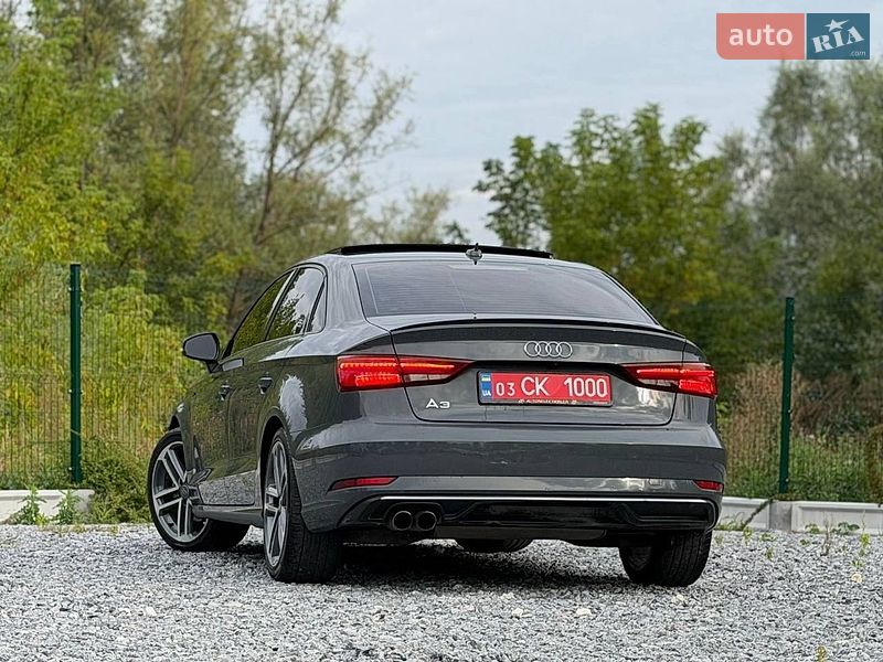 Седан Audi A3 2018 в Дрогобичі
