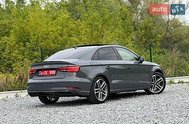 Седан Audi A3 2018 в Дрогобичі