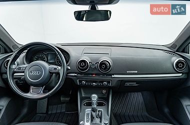 Хетчбек Audi A3 2016 в Києві