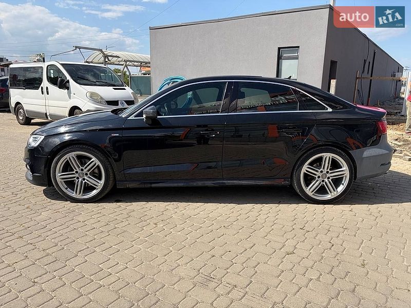 Седан Audi A3 2016 в Львове