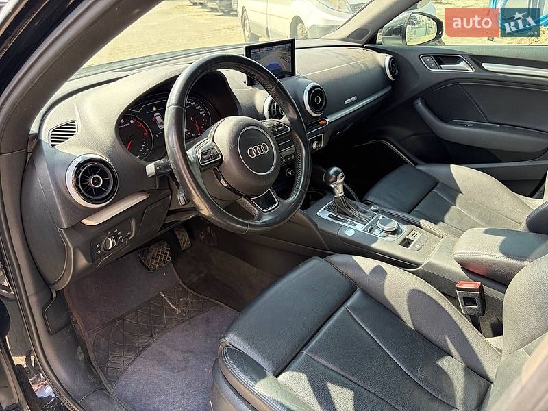 Седан Audi A3 2016 в Львове