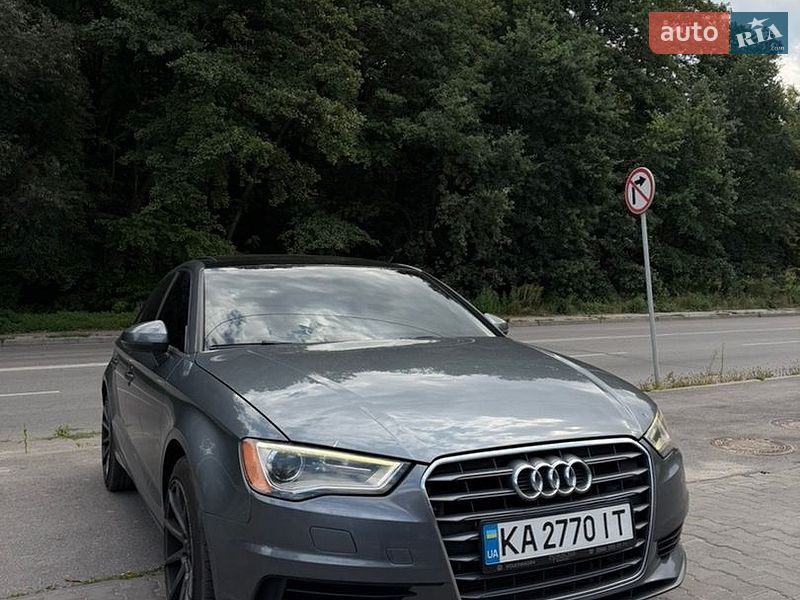 Седан Audi A3 2015 в Киеве