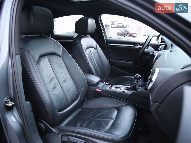 Седан Audi A3 2015 в Харкові