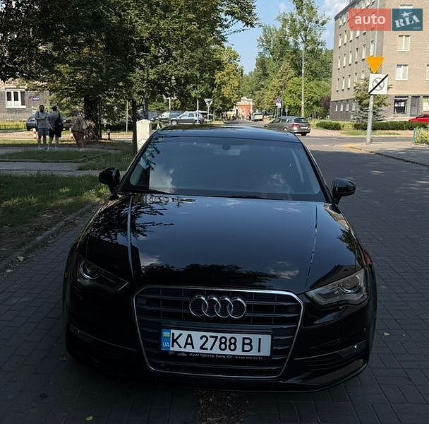 Седан Audi A3 2016 в Києві