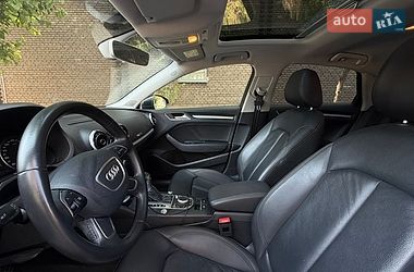 Седан Audi A3 2016 в Житомире