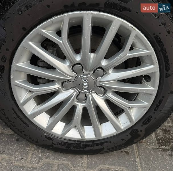 Седан Audi A3 2016 в Житомире