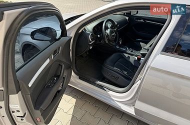 Седан Audi A3 2015 в Луцке