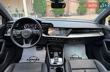 Седан Audi A3 2023 в Черновцах