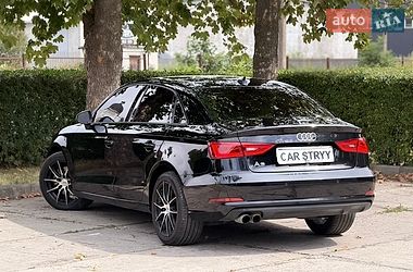 Седан Audi A3 2015 в Стрые