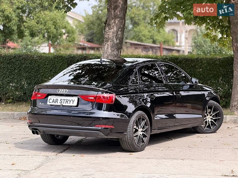Седан Audi A3 2015 в Стрые