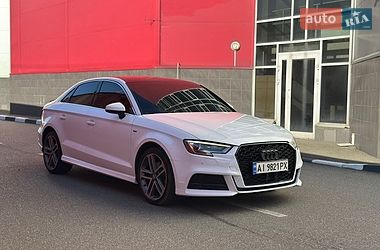 Седан Audi A3 2017 в Киеве