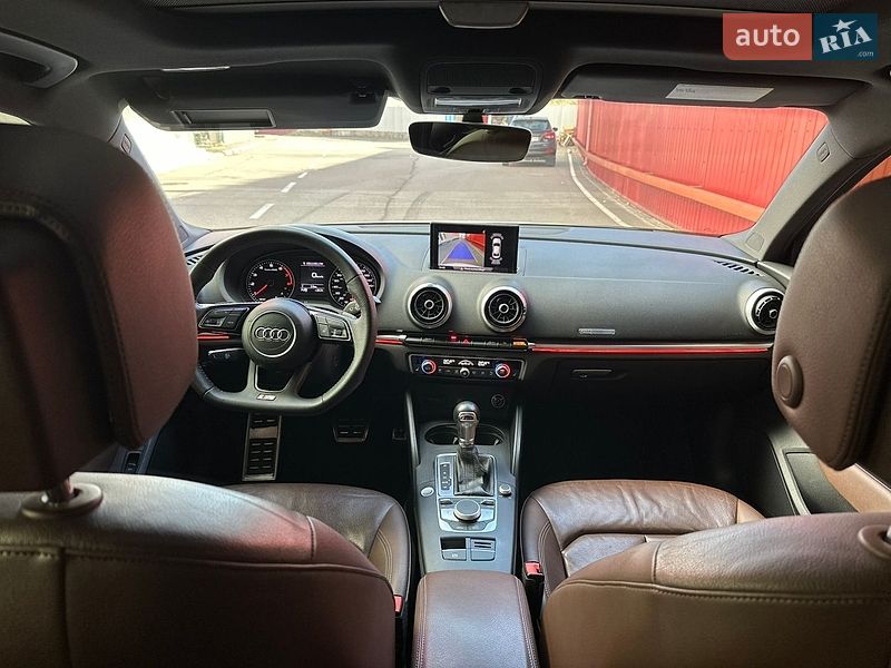 Седан Audi A3 2017 в Киеве