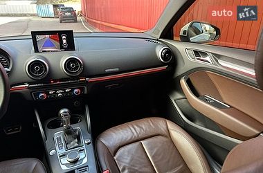Седан Audi A3 2017 в Киеве