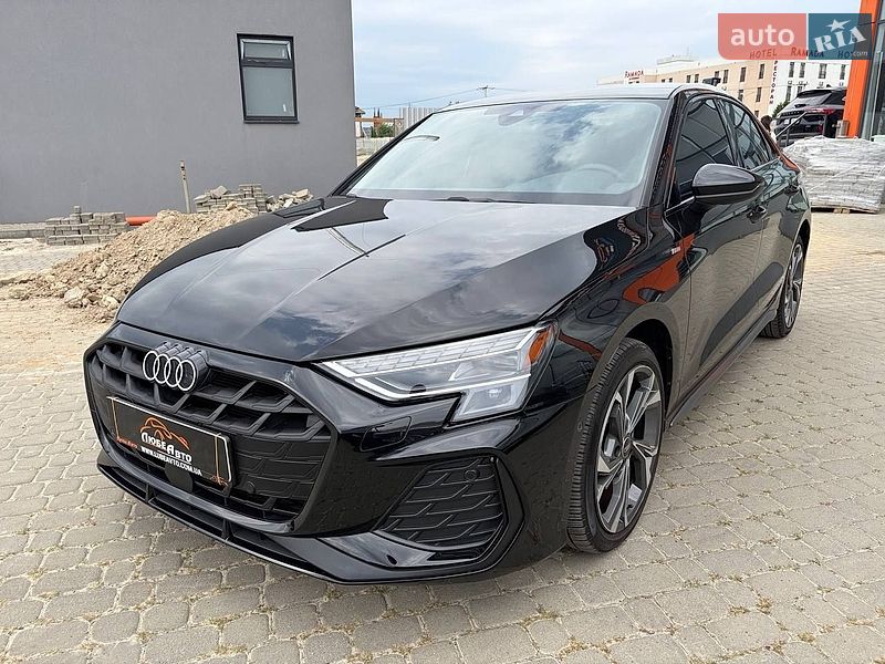 Седан Audi A3 2025 в Львове