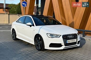 Седан Audi A3 2015 в Киеве