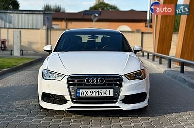Седан Audi A3 2015 в Киеве