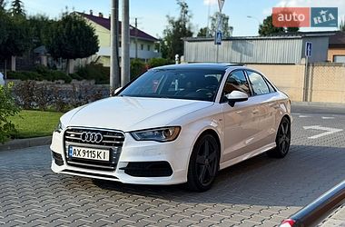 Седан Audi A3 2015 в Киеве