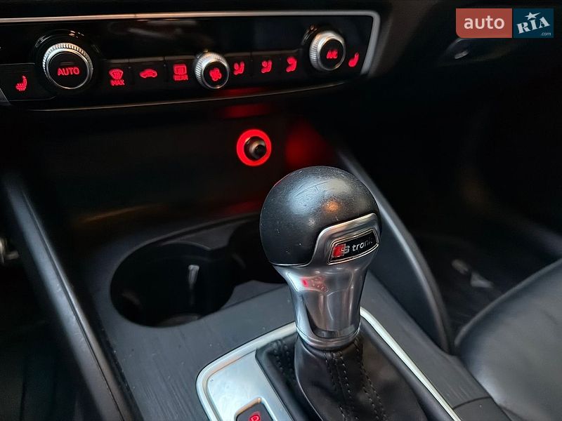 Седан Audi A3 2015 в Киеве